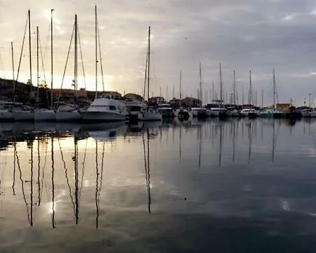 Magnifique Devant La بروبرِيانّو
